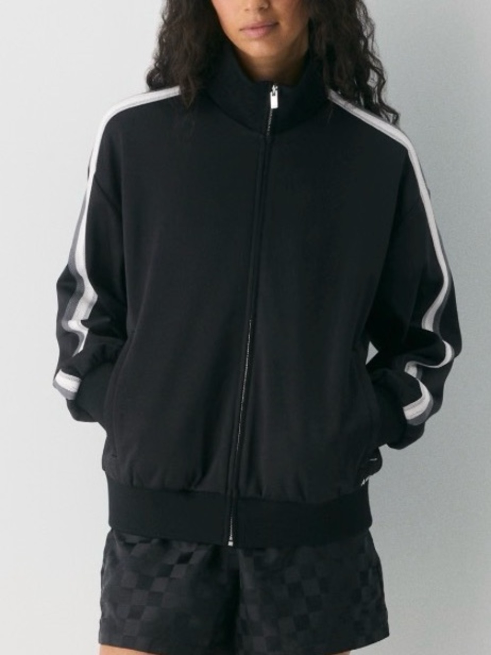 NWT Aritzia track jacket